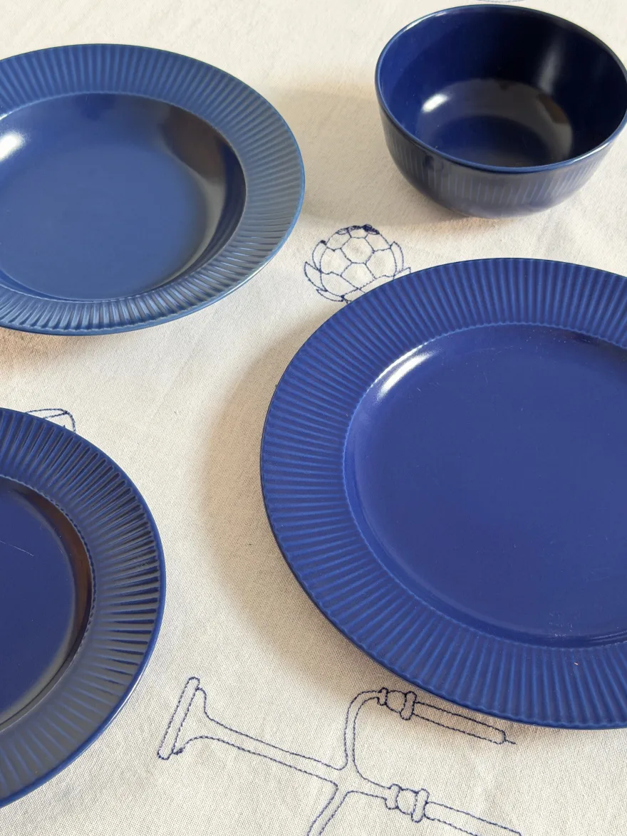 Aida 6 stk. Frokosttallerkener Stentøj Groovy i Blå (Ø21cm)
