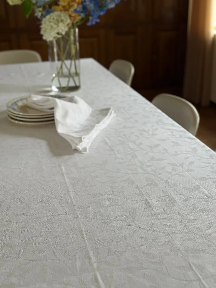 Dug METTE i Jacquard Hvid (140x320cm)
