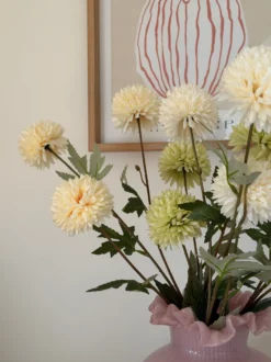 Evighedsbuket m. Krysantemum i Champagne, Hvid, Lysegrøn & Lyserød (H70cm)
