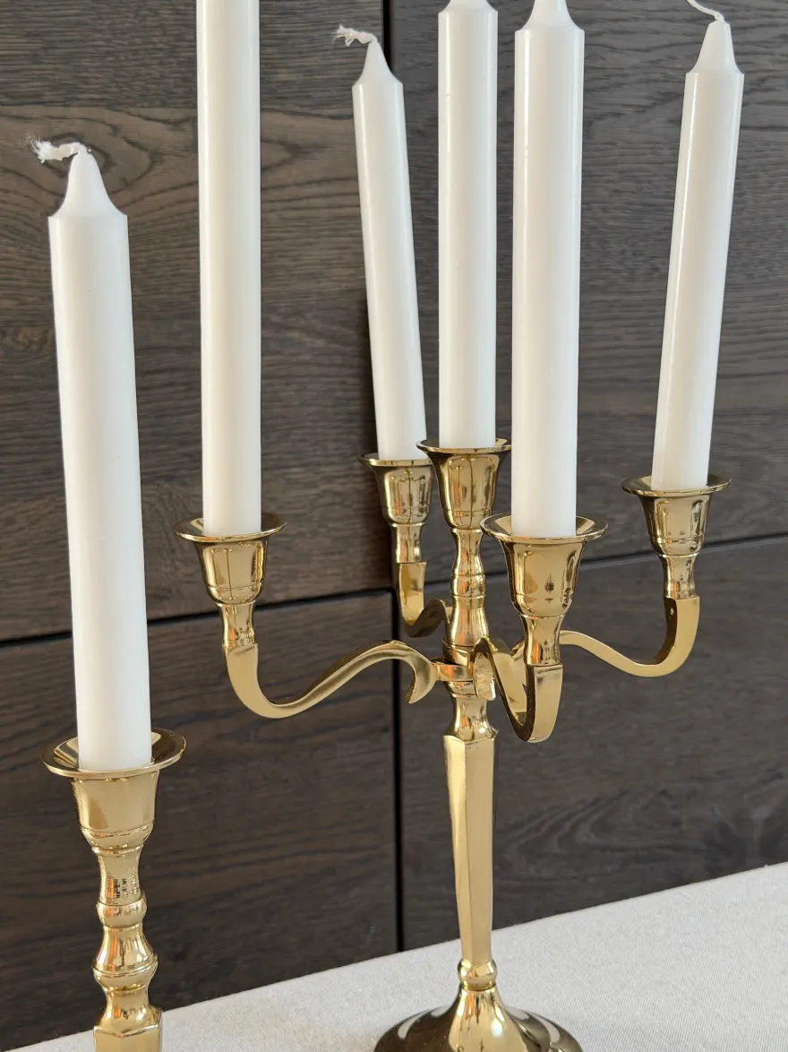 Lysestage m. 5 Arme i Guld Farve (H27cm)
