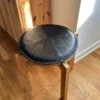 Rund Skindpude i Sort (Ø38cm)