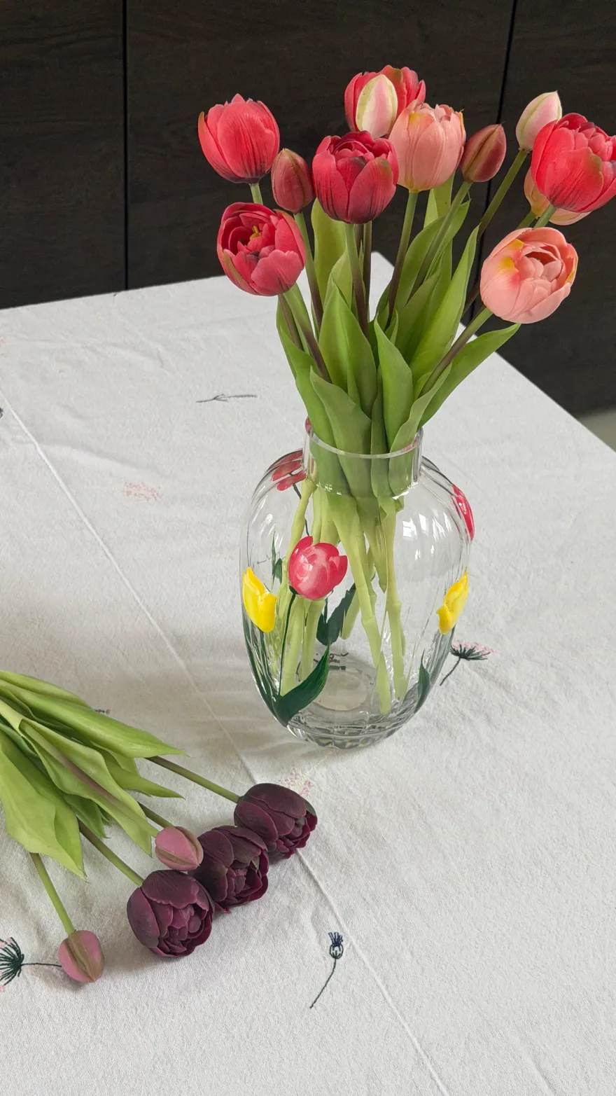 Tulipaner Buket i Rød (H40cm)